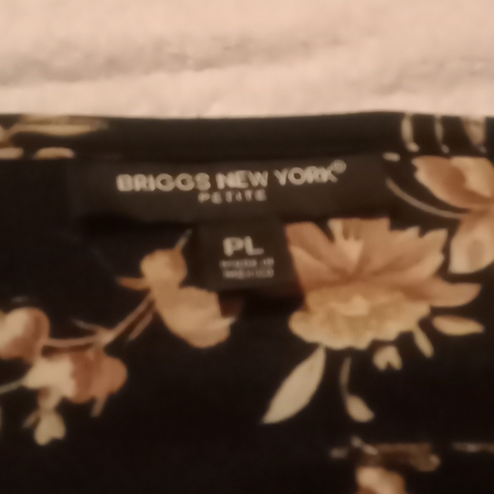 Blouse - Picture 2 of 2